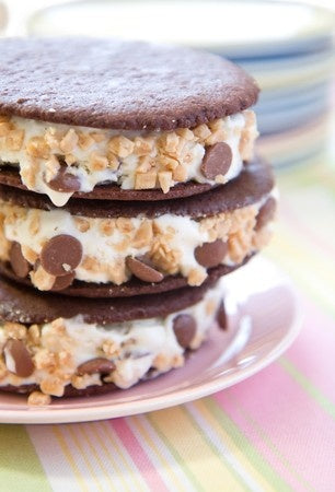homemade ice cream sandwiches